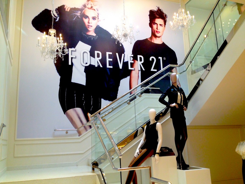 Forever21 Clothing Store, 8001 S. Orange Blossom Trail