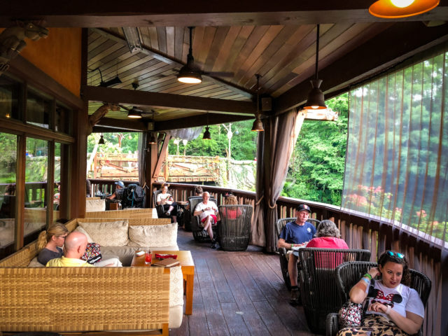 Ponto Orlando Restaurantes na Disney Nomad Lounge 003